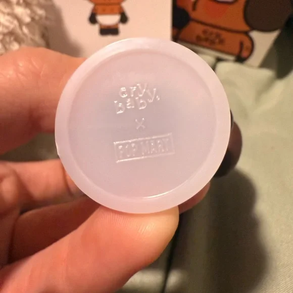 Cry Baby Baby Brown Figurine - Picture 2 of 3